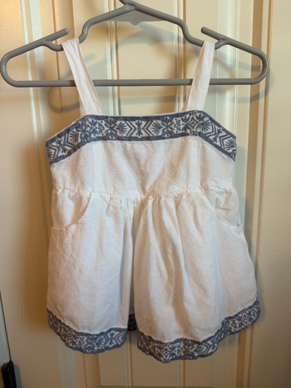 Tahari White and Blue Embroidered dress, 12mo